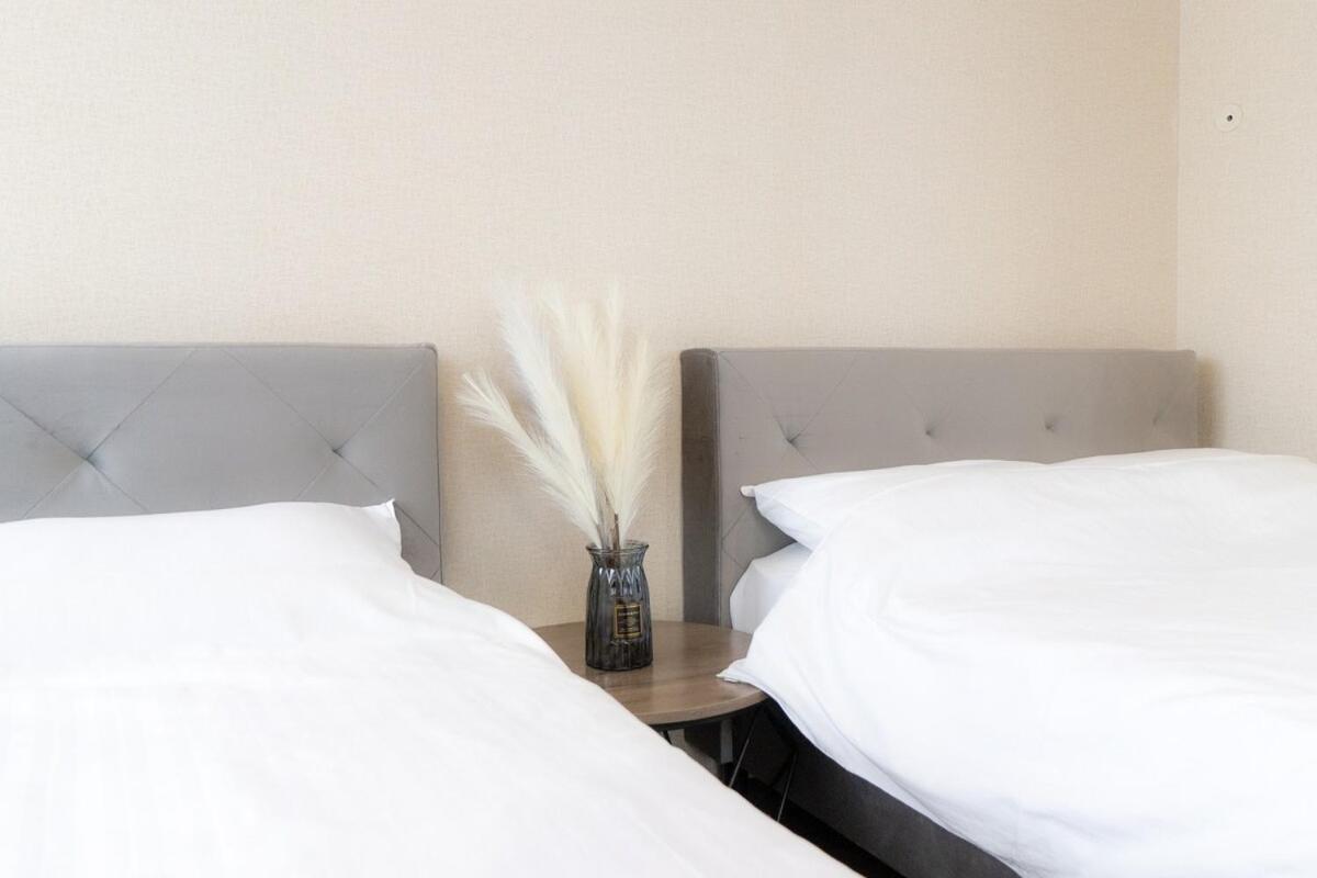 אוסקה 3F Guest House Netomari 西九条駅から徒歩2分 מראה חיצוני תמונה