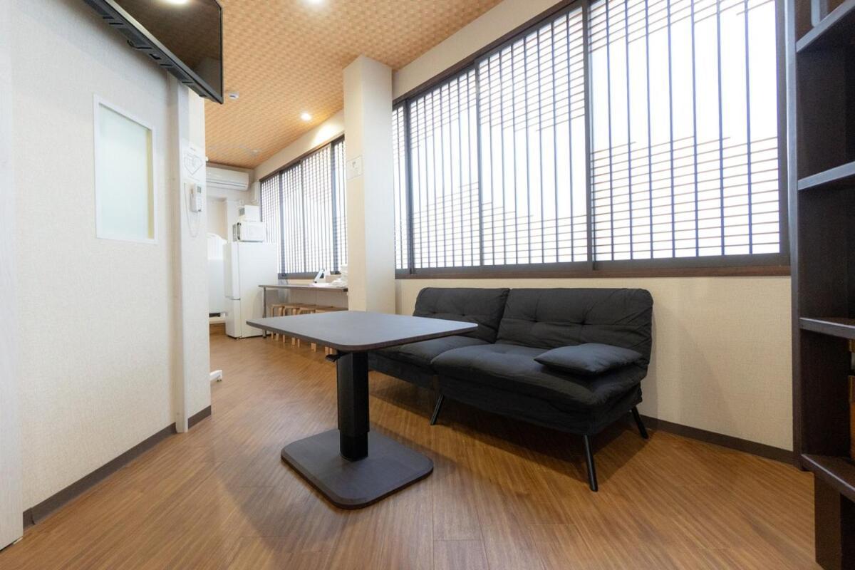 אוסקה 3F Guest House Netomari 西九条駅から徒歩2分 מראה חיצוני תמונה